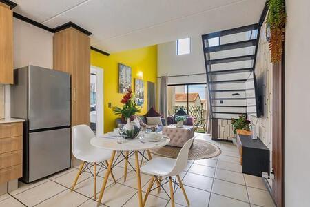 2 Bedroom Apartment in Paulshof