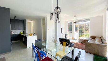 2 Bedroom Apartment in Illovo