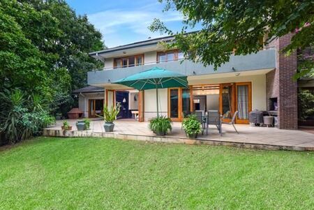 5 Bedroom House in Birdhaven