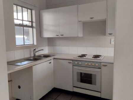 2 Bedroom Apartment in Houghton Estate
