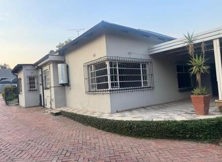 3 Bedroom House in Sandringham