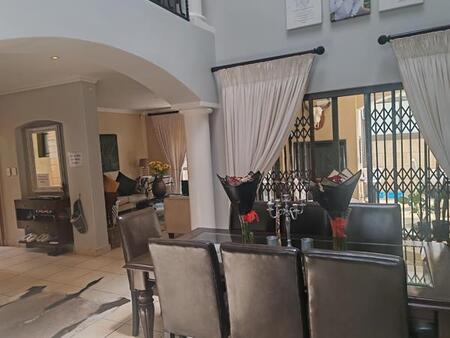 4 Bedroom Cluster in Bedfordview