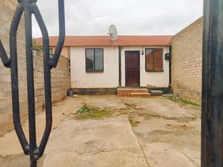 1 Bedroom House in Springs Central