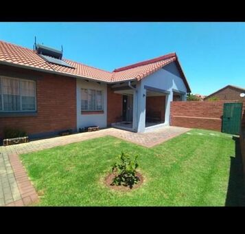 2 Bedroom Townhouse in Monavoni