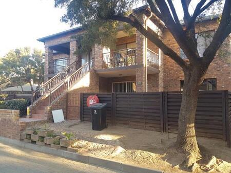 2 Bedroom Townhouse in Sonneveld