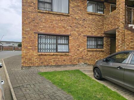 2 Bedroom Apartment in Lilianton