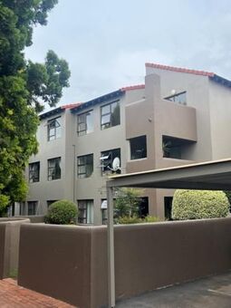 2 Bedroom Apartment in Lakefield