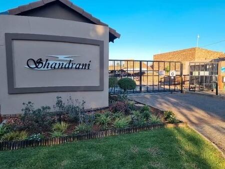 2 Bedroom Apartment in Brentwood Park