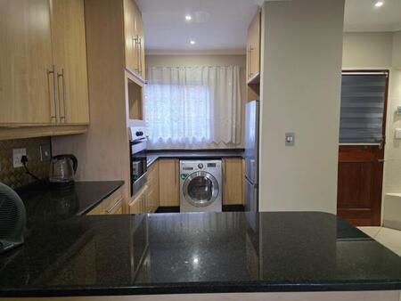 2 Bedroom Simplex in Eldoglen