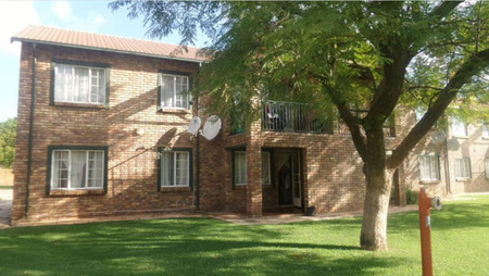 2 Bedroom Townhouse in Centurion Central