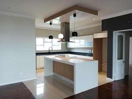 3 Bedroom Apartment in St Georges Park