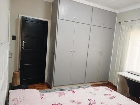 1 Bedroom Apartment in Perridgevale