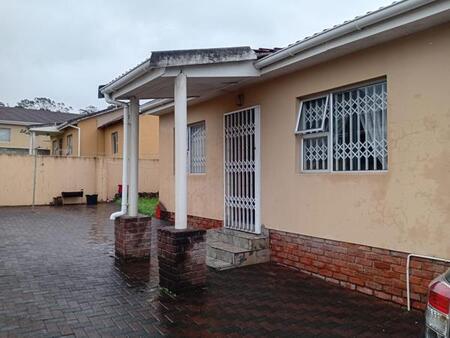 3 Bedroom House in Amalinda
