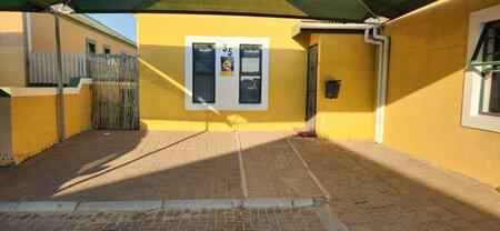 2 Bedroom House in Saldanha