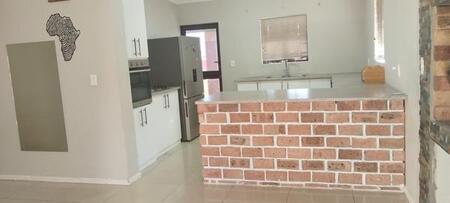 3 Bedroom House in Saldanha