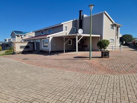 2 Bedroom Townhouse in Hartenbos