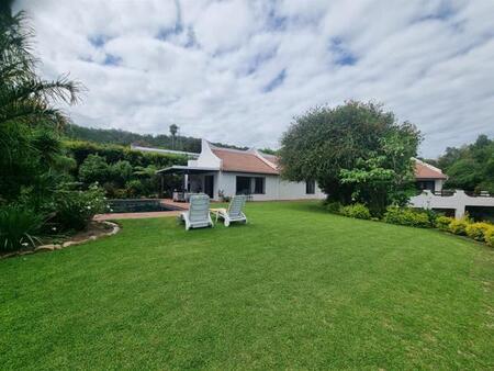 3 Bedroom House in Old Place