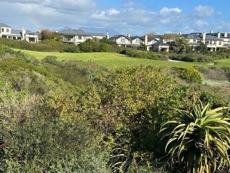 4 Bedroom House in Atlantic Beach Golf Estate