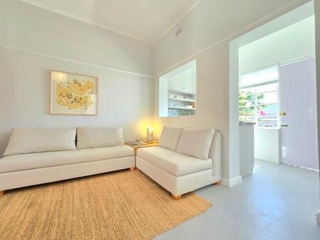 1 Bedroom House in Vredehoek