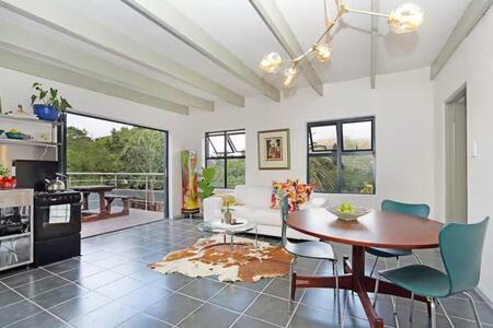 1 Bedroom Apartment in Helgarda Estate