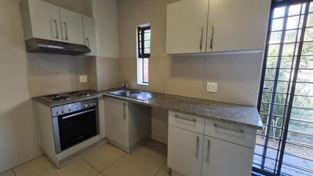 Studio Apartment in Observatory