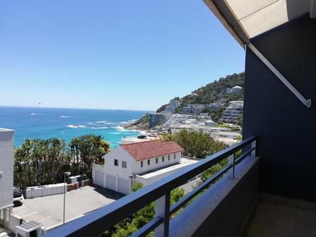 0.5 Bedroom Flat in Clifton