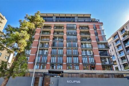 Studio Apartment in Green Point