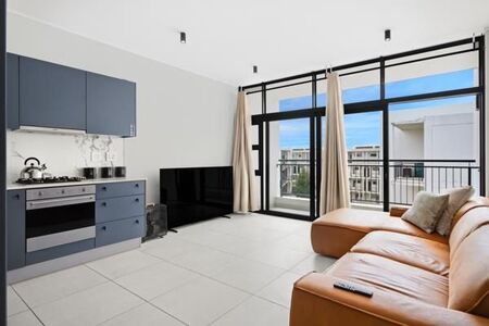 1 Bedroom Apartment in Paardevlei