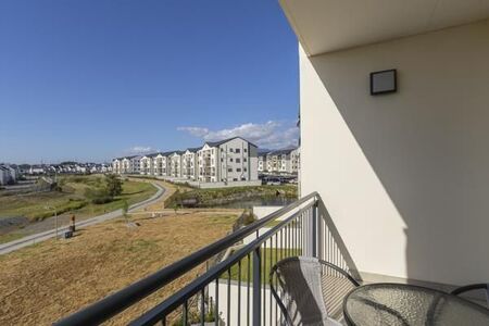 2 Bedroom Apartment in Macassar