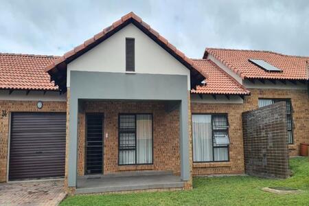 2 Bedroom House in Bateleur Estate