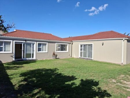 4 Bedroom house to rent in Parklands, Blouberg