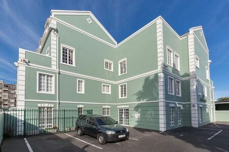 1 Bedroom apartment to rent in Wynberg Upper, Cape Town
