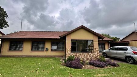 4 Bedroom house to rent in Secunda