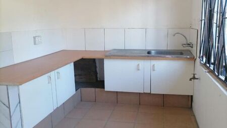 2 Bedroom guest house to rent in Reservoir Hills, Durban