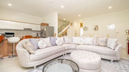 4 Bedroom cluster to rent in Sunninghill, Sandton