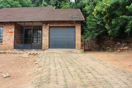 2 Bedroom Townhouse in Barberton