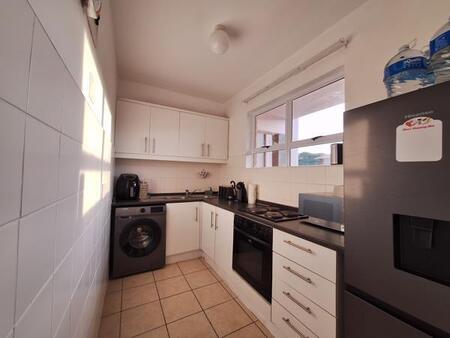 1 Bedroom Flat in Essenwood