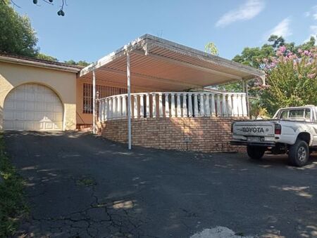 3 Bedroom House in Berkshire Downs