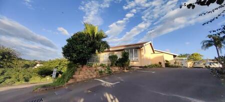 2 Bedroom Simplex in Sherwood