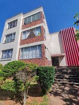 1.5 Bedroom Apartment in Essenwood