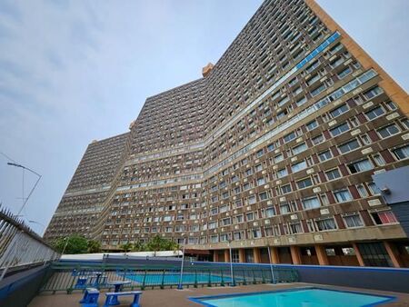 2 Bedroom Apartment in Amanzimtoti