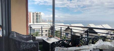 3 Bedroom Apartment in Point Waterfront