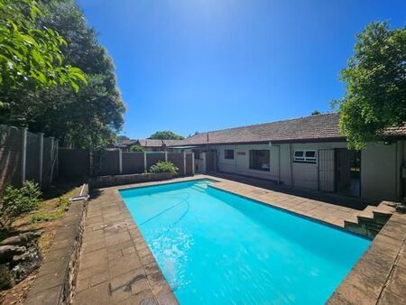 4 Bedroom House in Amanzimtoti