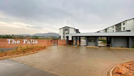 3 Bedroom Apartment in Wilgeheuwel