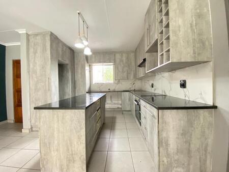 3 Bedroom Townhouse in Radiokop