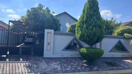 2 Bedroom House in Rosslyn