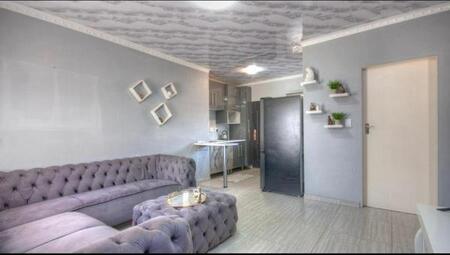 2 Bedroom House in Lehae