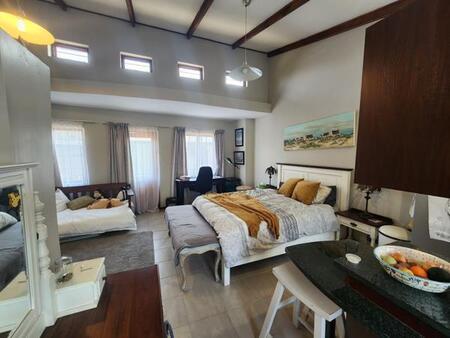 1 Bedroom Apartment in Riviera