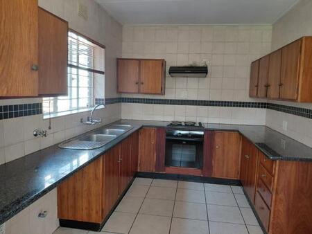 3 Bedroom Townhouse in River Club