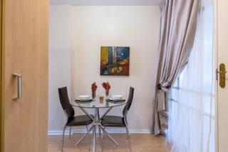 Studio Apartment in Illovo